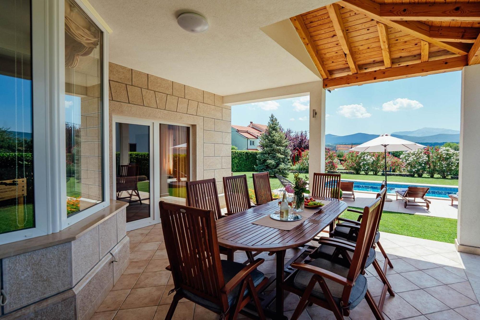 Villa Latica Donji Prolozac Exterior photo